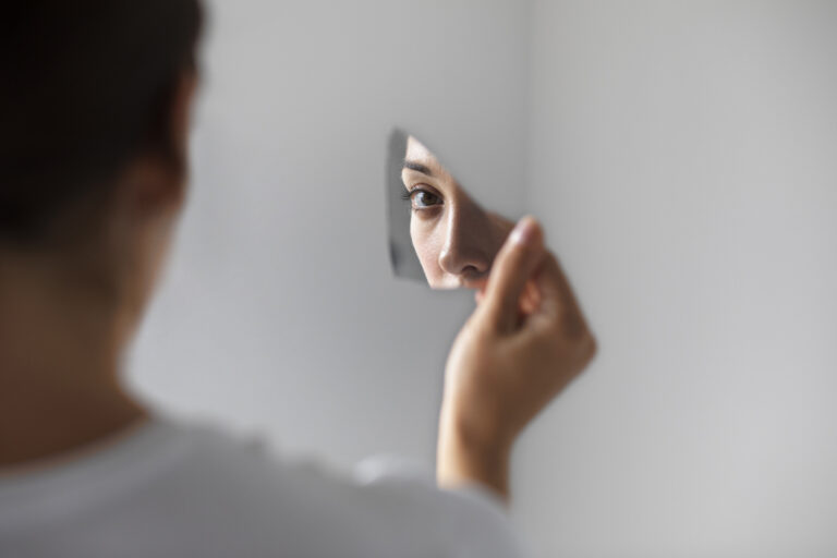Scopri di più sull'articolo Giornata Mondiale della Consapevolezza dell’Ego: quando l’“io” supera il “noi”