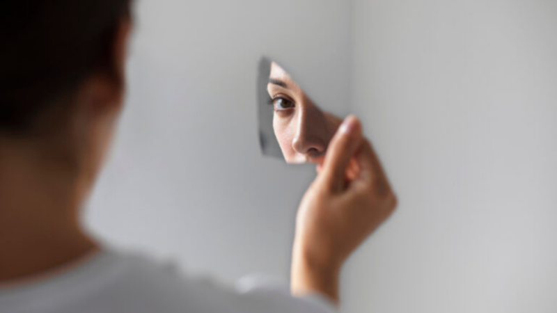Giornata Mondiale della Consapevolezza dell’Ego: quando l’“io” supera il “noi”